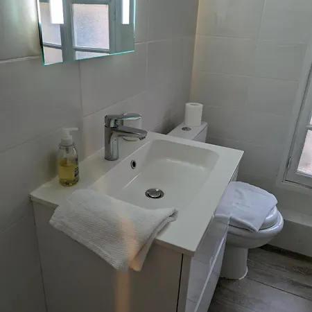 דירה Marche Couvert